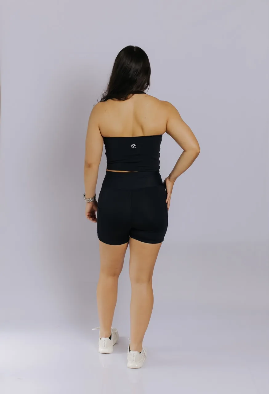 Shorts c/ bolso Essence costas
